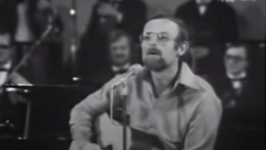 UMRO POZNATI FOLK PEVAČ Svi ćemo ga pamtiti po ovoj pesmi!