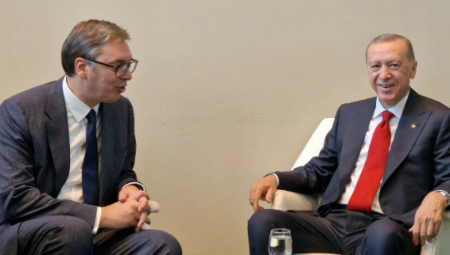 VUČIĆ ČESTITAO ERDOGANU ROĐENDAN Predsednik Srbije razgovarao sa liderom Turske
