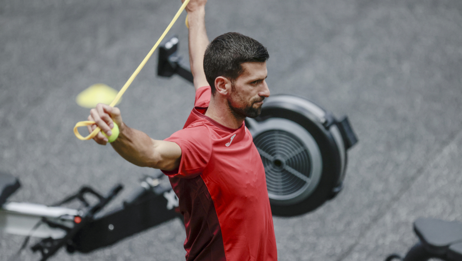 PODVIG Vajar iz Kikinde pravi Đokovića od dva metra i jedne tone: Spomenik ratniku