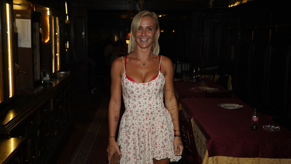 "UZMI STENU, PA ROKAJ DOK NE CRKNE" Milica Dabović šokirala javnost metodama kojima vaspitava sina