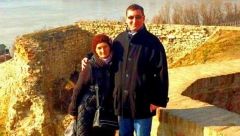 JELKU SAM UKRASIO SAMO ZBOG TEBE! REKLA SI MI DA TO NASTAVIM I KAD OSTANEM SAM Potresna objava sina iz Grdelice koji traga za majkom već šest godina