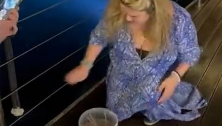 U NEVERICI GLEDALI ŠTA RADI Turistkinja u italijanskom restoranu naručila jastoga od 200 evra, usledio je šok (VIDEO)