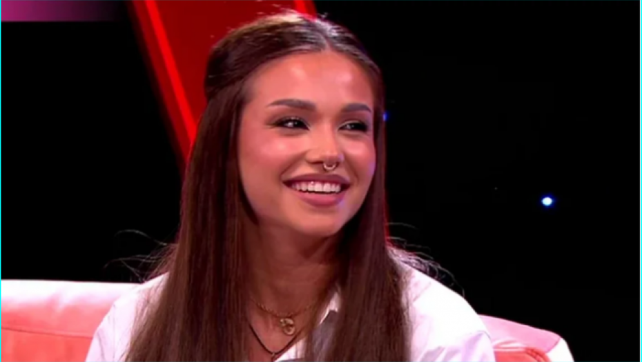 BRESKVICA ZAPREPASTILA NOVIM IZDANJEM Pevačica se odlučila na ogromnu promenu, fanovi je jedva prepoznali!