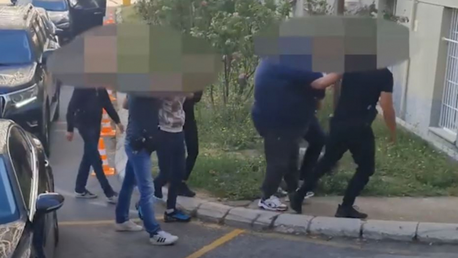 ŽESTOKA AKCIJA POLICIJE Pogledajte hapšenje pedofila, koristili posebnu aplikaciju (VIDEO)