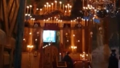 NEVEROVATNA POJAVA U MANASTIRU VISOKI DEČANI Odjenom su počeli da se pomeraju tokom bdenja, vernici nisu znali šta se dešava (VIDEO)