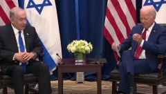 AMERIKANCI PLAČU OD SMEHA Pogledajte šta Bajden radi dok Netanjahu priča! (VIDEO)