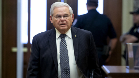 ĐILAS, MARINIKA I STEFANOVIĆ SASTAJALI SE SA MENENDEZOM Američki senator optužen za korupciju zbog primanja mita (FOTO)