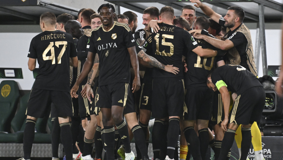 ČUKARIČKI U DOBROM RASPOLOŽENJU DOČEKUJE GENK "Brđani" rutinski sa Spartakom