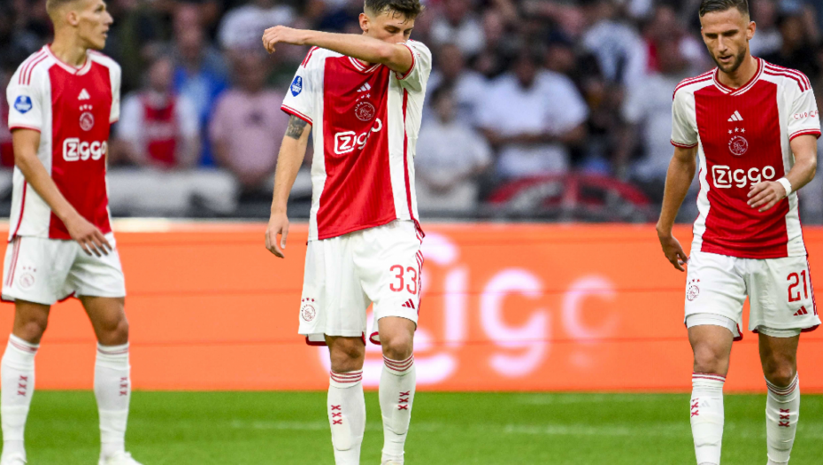 PALE OPASNE PROZIVKE On ne zna šta radi, trči kao slepa kokoška