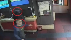 LOPOVI KRADU I PRED KAMERAMA Odvratan čin u centru Beograda ostavlja bez reči (VIDEO)