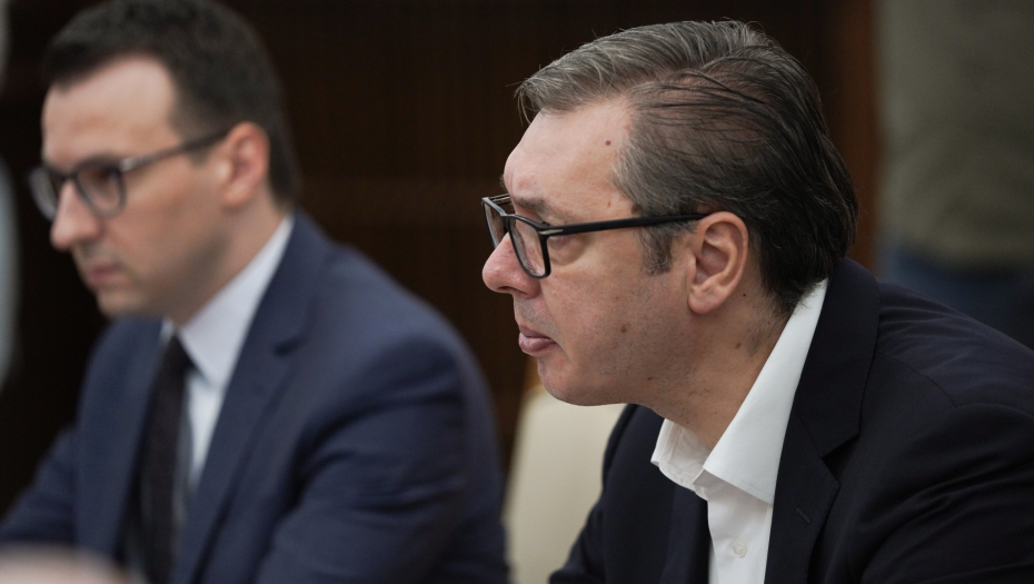 "ZAŠTO JE EULEKS BIO ODBIJEN?" Vučić se oglasio posle sastanka sa ambasadorima Kvinte