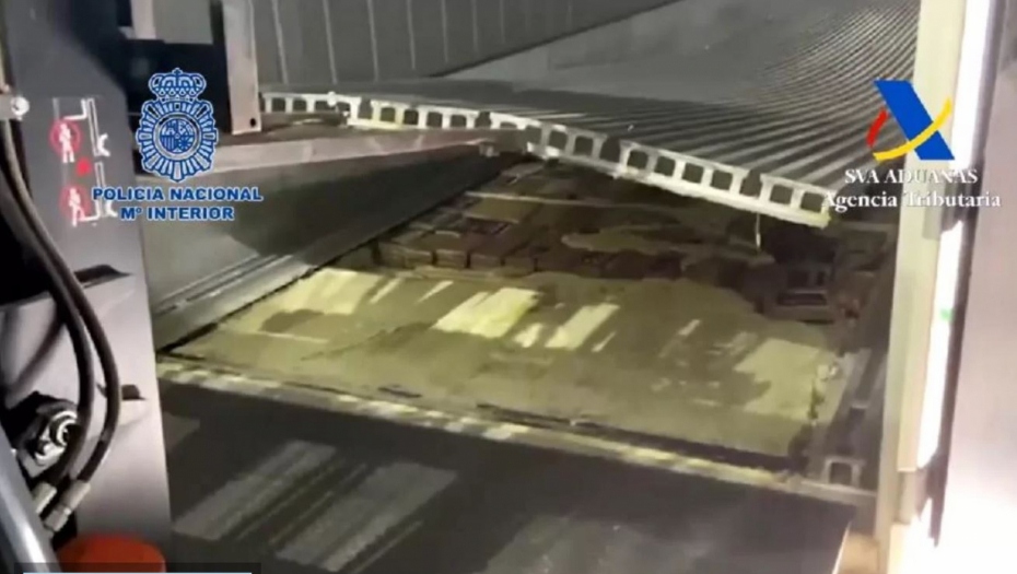 "OPERATIVAC" SA VELIKIM ISKUSTVOM DOŠAO IZ ALBANIJE: Balkanski kartel u Valensiji ostao bez više od 1.700 kg kokaina