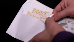 KADA ĆE TAČNO I KOLIKO BITI POVEĆANE PENZIJE Mišljenja sindikata su da povećanje treba da krene već od oktobra