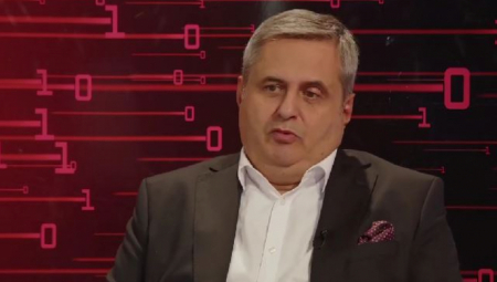 RADUNOVIĆ:  Ako Spajić ne može da sastavi vladu, bolje da vrati mandat nego da to radi na silu (VIDEO)