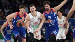 TEŠKI DANI ZA SLOVENCA Bio je najveća senzacija ABA lige, hteli ga Zvezda i Partizan, a sada završava karijeru u 26. godini?