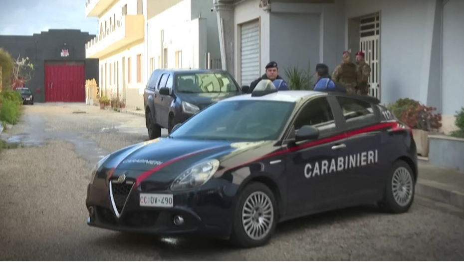 BOLESNOG OCA DRŽAO BEZ HRANE ZAKLJUČANOG Horor u Italiji, policija provalila u stan, sin uhapšen