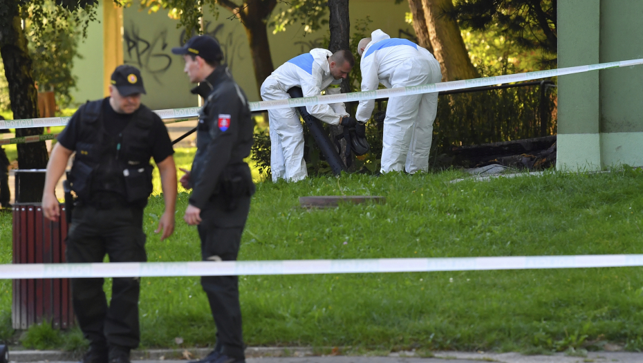 PUCNJAVA U BRATISLAVI Ima ubijenih i povređenih (FOTO)