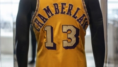 DA TI SE ZAVRTI U GLAVI Evo za koliko je prodat dres Čemberlena koji je nosio na finalu