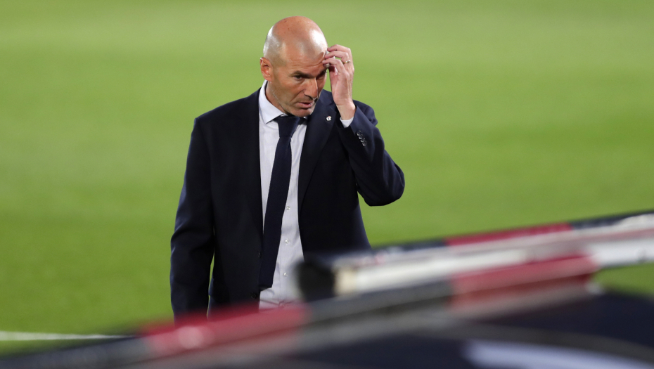 SPREMA SE REVOLUCIJA Saudijci kupuju slavni francuski klub i dovode Zinedina Zidana za trenera