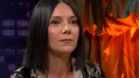 TAKMIČARI SU DRHTALI PRED NJOM: Voditeljki "Najslabije karike" izvadili matericu i jajnike, odjednom nestala, a evo čime se bavi danas (FOTO)