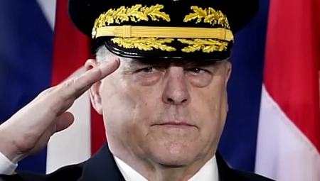 MARK MILI SE POVLAČI Odlazi sa čela Generalštaba vojske SAD
