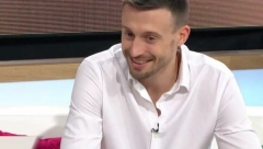 ALEKSA AVRAMOVIĆ ODUŠEVIO MALIŠANA Dečak se rasplakao u programu uživo, evo šta je košarkaš Partizana uradio (VIDEO)