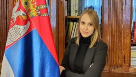 NATO SLUGA PONOŠ PRODAJE INTERESE NAŠE ZEMLjE Nikolić jako oplela po Ponošu