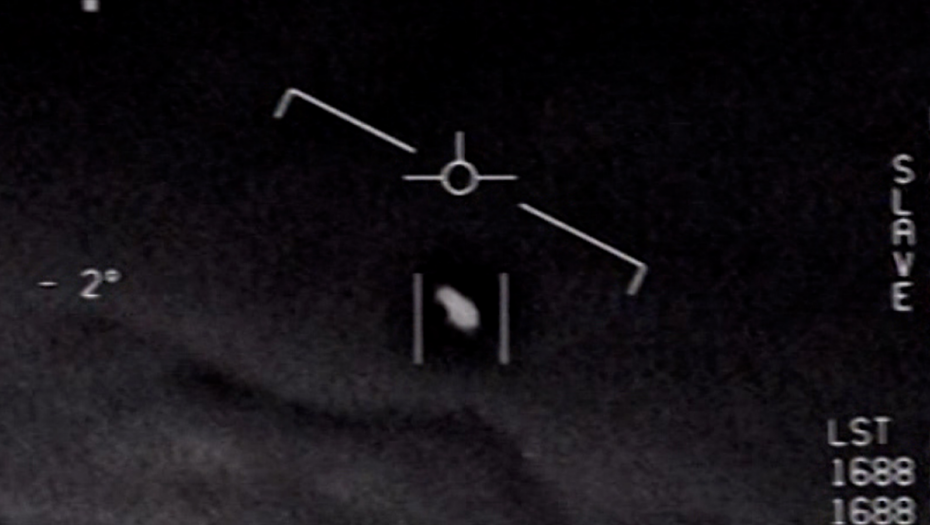 "SAD PRIKRIVAJU VIŠEDECENIJSKI PROGRAM ZA NLO" Bivši oficir američke avijacije otkrio nepoznate detalje