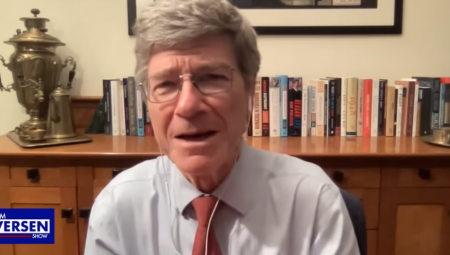 AMERIČKI EKONOMISTA IZNEO FRAPANTNE NAVODE: "Zapad je sve stopirao"