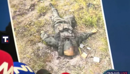 BOJAN LEŽI NA LEĐIMA, VIDI SE DA JE UBIJEN IZBLIZA Vučić pokazao fotografiju ubijenog Srbina, supruga je to dozvolila