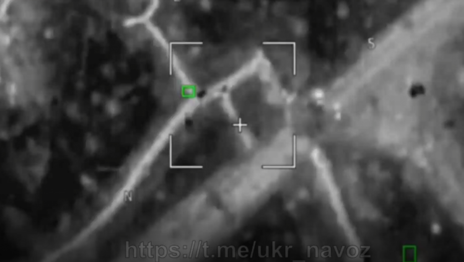 PRIREDILI IM PAKLENU NOĆ Ruski krenuli dronovima u napad na položaje Oružanih snaga Ukrajine (VIDEO)