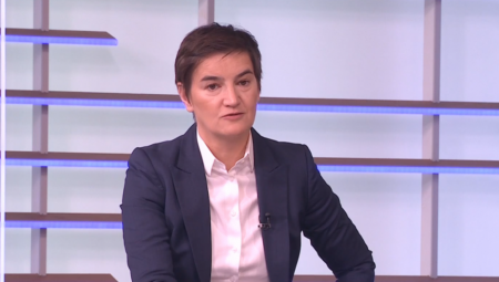 "MORAMO DA NAĐEMO SNAGU" Brnabić: Mi ne smemo da dozvolimo da nas pritisak spolja i iznutra pobedi