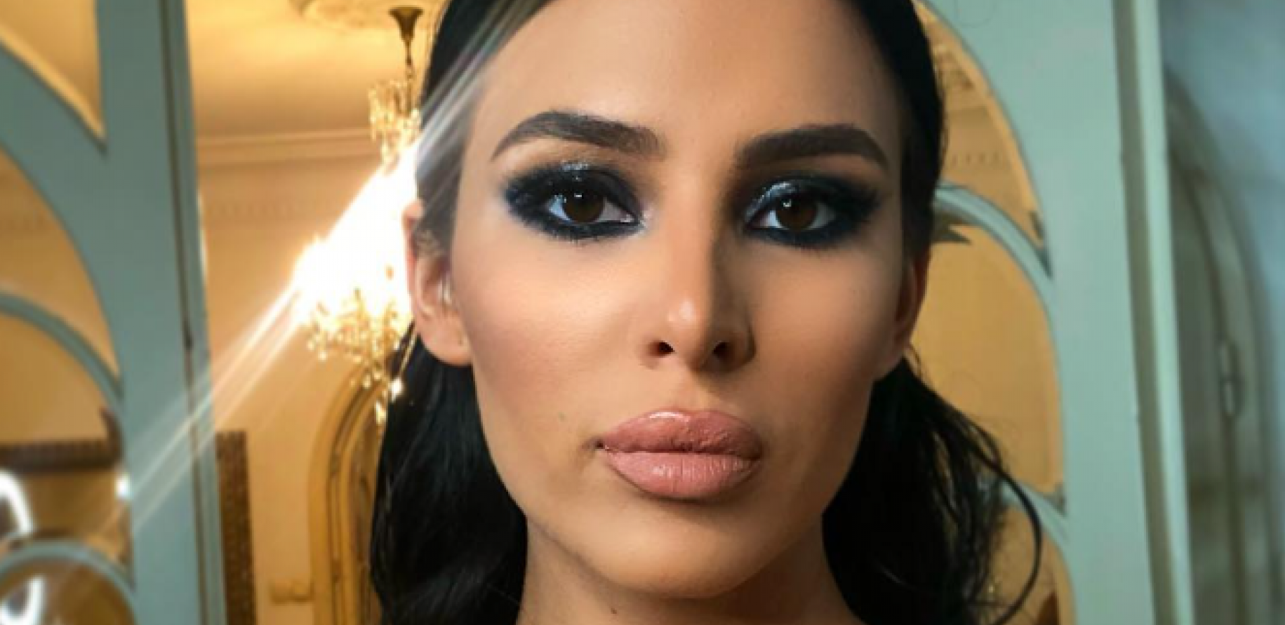 OVAKVU JE NISTE VIDELI DO SADA! Anastasija Ražnatović pokazala izvajano telo, uski komplet istakao sve