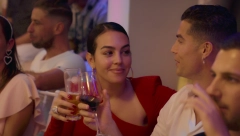 "ZAR JE I ONA MORALA TO DA URADI?" Ronaldova Georgina podelila fotografije sa večere, a ovaj detalj je sve naljutio