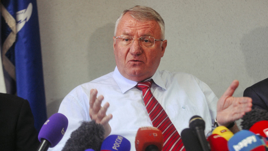 ŠEŠELJ O PETOM OKTOBRU Uz pomoć zapadnjaka najgori šljam i ološ u Srbiji dočepao se vlasti