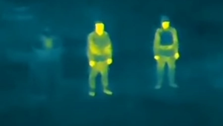 UKRAJINCI POSTALI NEVIDLJIVI! Termalna kamera ne vidi vojnika kada ovo uradi... (VIDEO)