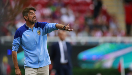 PAUNOVIĆ VIŠE NIJE NA BIROU RADA Srpski trener posle šest meseci ima novi posao