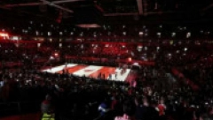 POZDRAV DVOJICE ŠAMPIONA Novak i Boriša Simanić izazvali oduševljenje u Areni na meču Zvezde i Asvela (VIDEO)