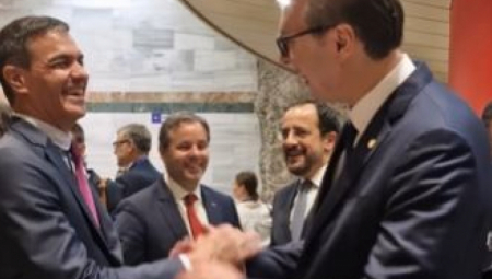 "BORIĆEMO SE ZA SVOJU ZEMLJU SVOM SNAGOM" Snažna poruka predsednika Srbije (VIDEO)