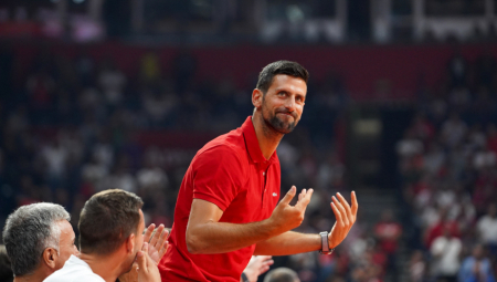 REČI KOJE ODZVANJAJU Jedna od najvećih sportskih legendi jasno poručio: Đoković je najbolji svih vremena