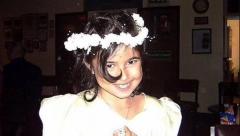 IZA OVE FOTOGRAFIJE SE KRIJE JEZIVA ISTINA Sudbina nasmejane devojčice krije mnogo bola, godinama kasnije je progovorila o svemu