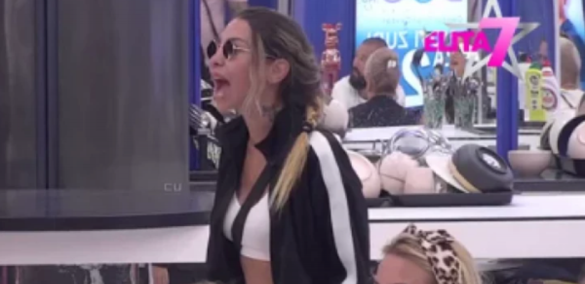 ANELI AHMIĆ DOŽIVELA NERVNI NAPAD U PROGRAMU UŽIVO Janjuš je doveo do tačke pucanja, ona odmah skočila