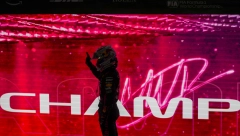 DOMINACIJA SE NASTAVLJA Ferstapen se u Kataru dokopao treće titule svetskog šampiona