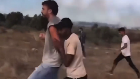 UZNEMIRUJUĆI SNIMAK KIDNAPOVANJA Hamas oteo mladi par, devojka jeca na sav glas, nakon ovoga im se gubi svaki trag