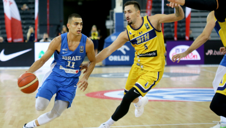 NA MEČU NOSIO JEDAN POSEBAN DETALJ Madar odao počast stradalim sunarodnicima posle napada u Izraelu