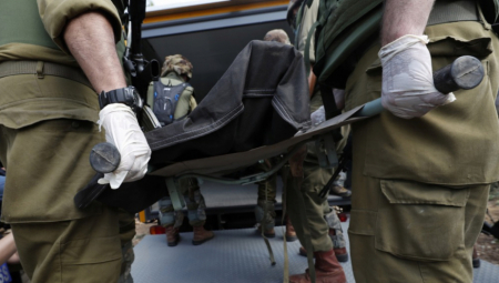 OVO NIJE RAT, OVO JE MASAKR Odsečene glave i miris smrti, pronađeno preko 200 tela u kibucu na jugu Izraela (FOTO/VIDEO)