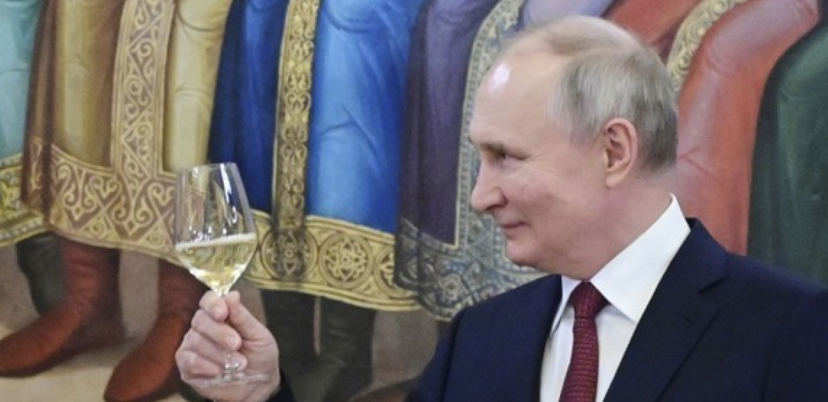 PUTIN DOBIJA AMERIČKO ORUŽJE: Progovorila službenica CIA