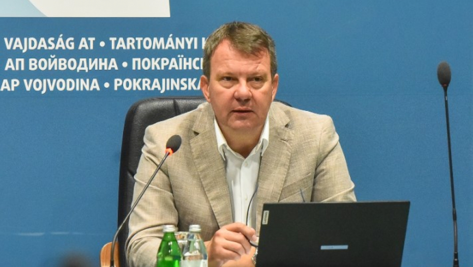 Mirović najavio rekonstrukciju Osnovne škole „Slavko Rodić“ u Bačkom Jarku