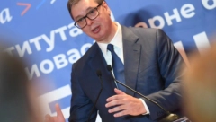 VUČIĆ SE OBRAĆA JAVNOSTI Predsednik u emisiji "Prva tema" večeras u 21 čas