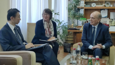 MINISTAR KRKOBABIĆ SA AMBASADOROM JAPANA IMAMUROM AKIROM: Socijalna-garantovana penzija u Japanu od šezdesetih u iznosu od 600 dolara mesečno